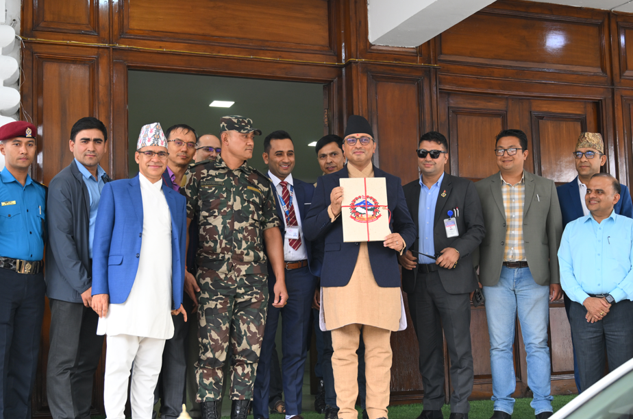 अर्थमन्त्रीलाई जोडेर फैलाइएका अफवाहप्रति मन्त्रालय पक्षको आपत्ति, अनुसन्धान जारी रहेको स्पष्टिकरण